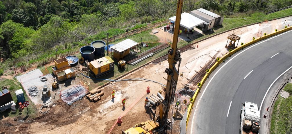 Obras da nova Serra das Araras interditam pista de subida entre 20 e 23 de outubro