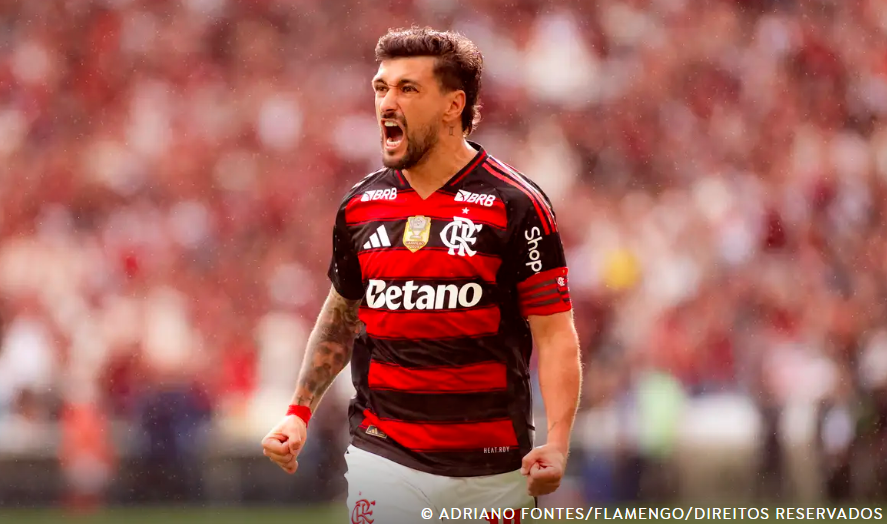 Arrascaeta é escolhido como craque do Prêmio Brasileirão 2025