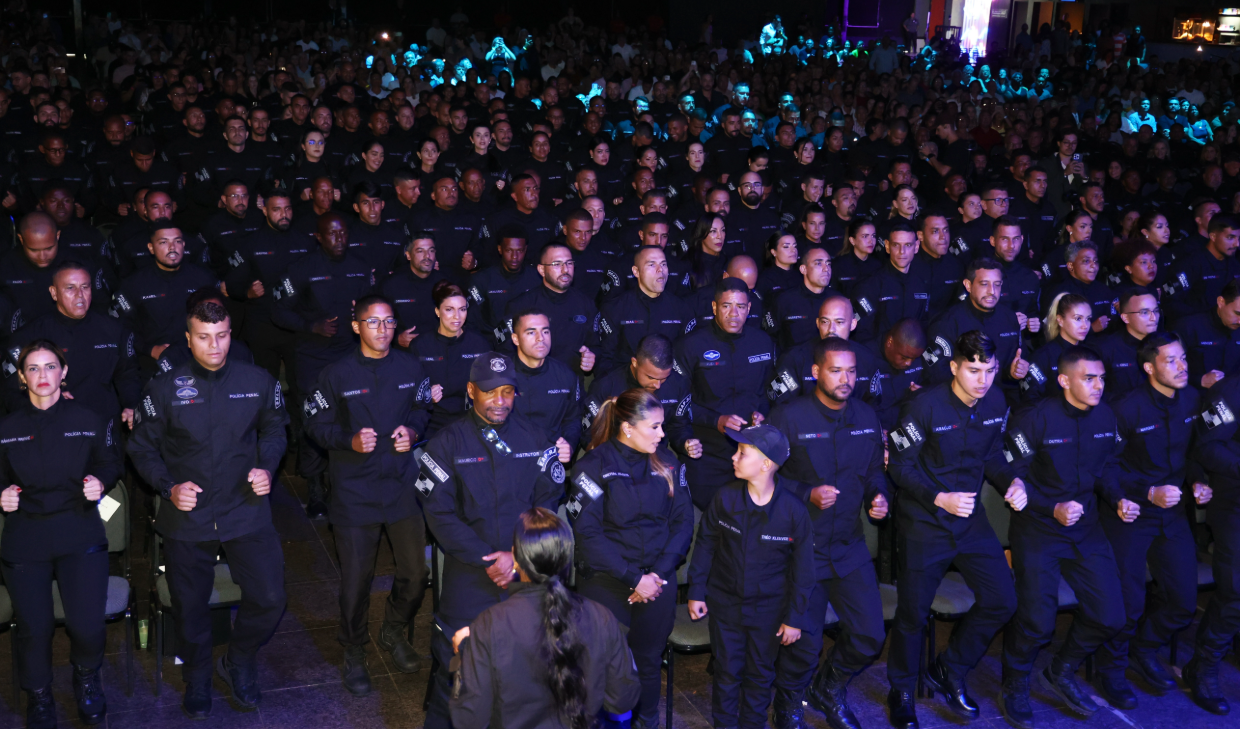 Rio forma 276 novos policiais penais após 12 anos sem concurso