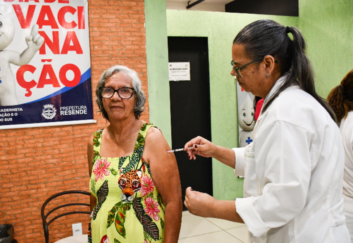 Resende mantém vacinação durante recesso de fim de ano