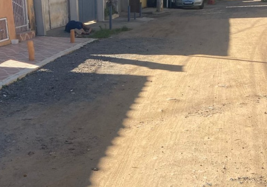 Polícia investiga assassinato a tiros no Jardim América, em Barra Mansa