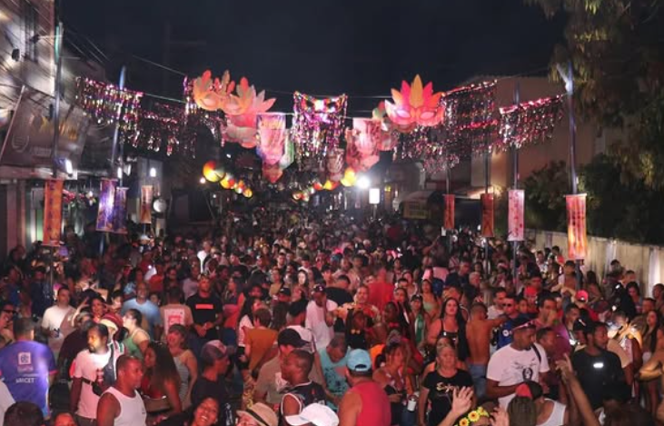 Quatis abre cadastramento para desfiles de blocos no Carnaval 2026
