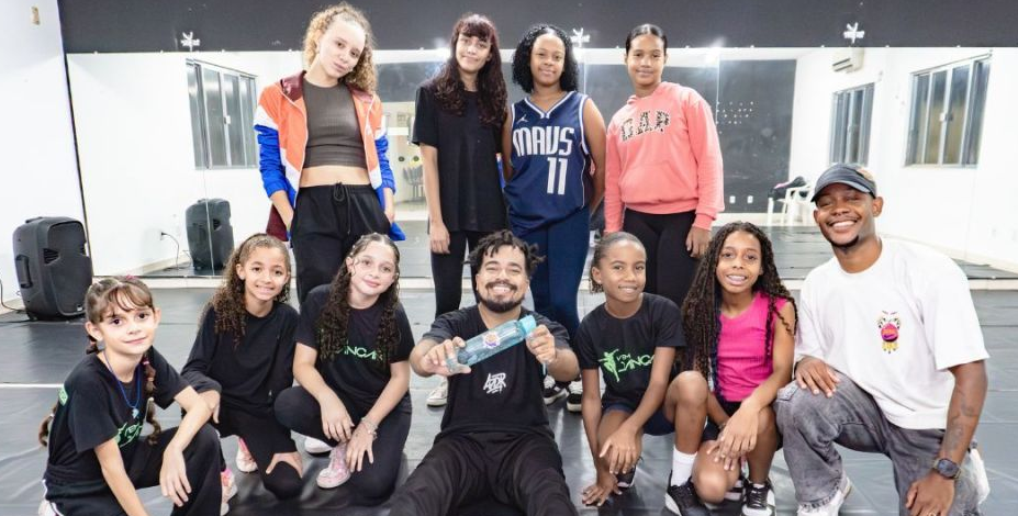 Projeto “Vem Dançar Comigo” retoma atividades com workshop de danças urbanas em Porto Real