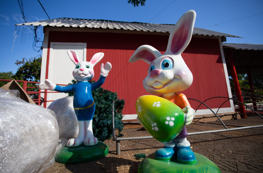 Volta Redonda: Toca do Coelho abre nesta quinta-feira (27) e leva magia da Páscoa à Praça Brasil