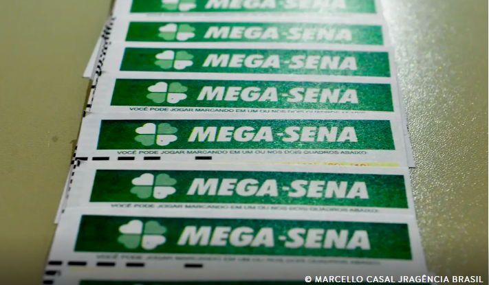Mega-Sena acumula e prêmio principal vai para R$ 20 milhões