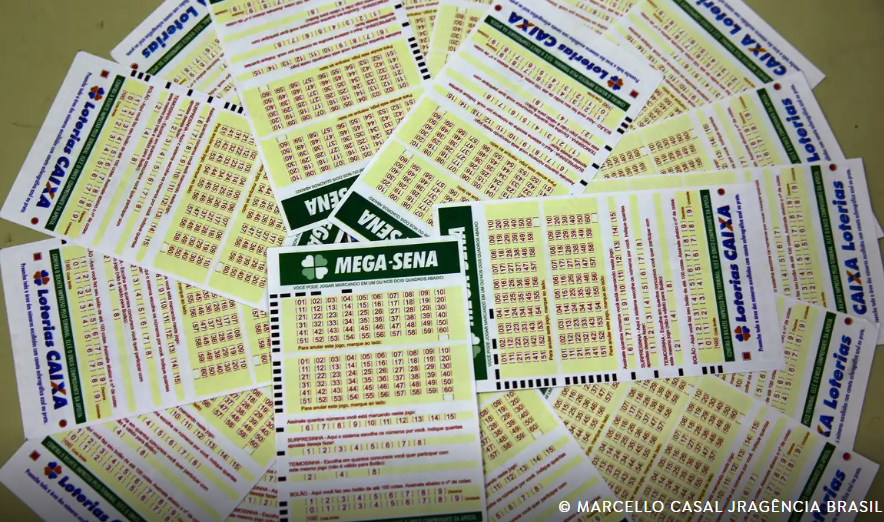Mega-Sena sorteia prêmio estimado em R$ 100 milhões neste sábado