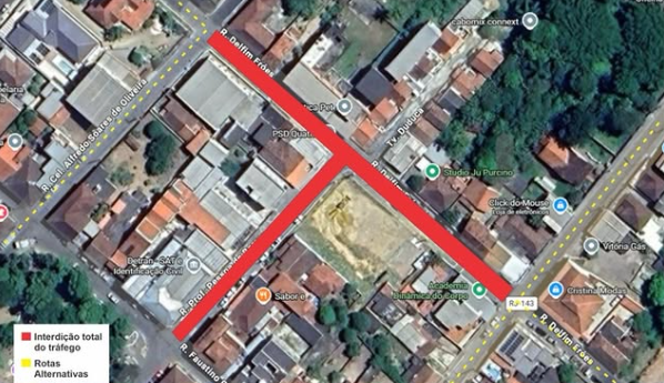 Reprodução simulada da Polícia Civil altera trânsito no Centro de Quatis nesta quarta-feira