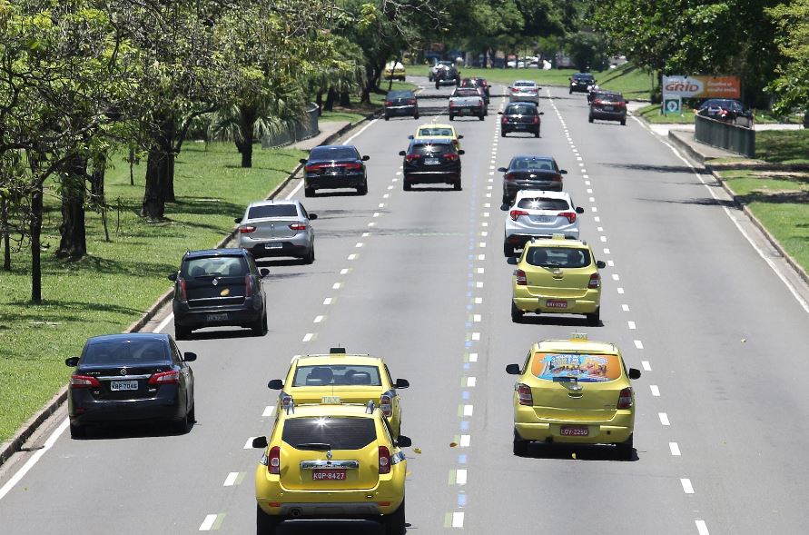 Detran RJ prorroga prazos do licenciamento anual de veículos em 2026