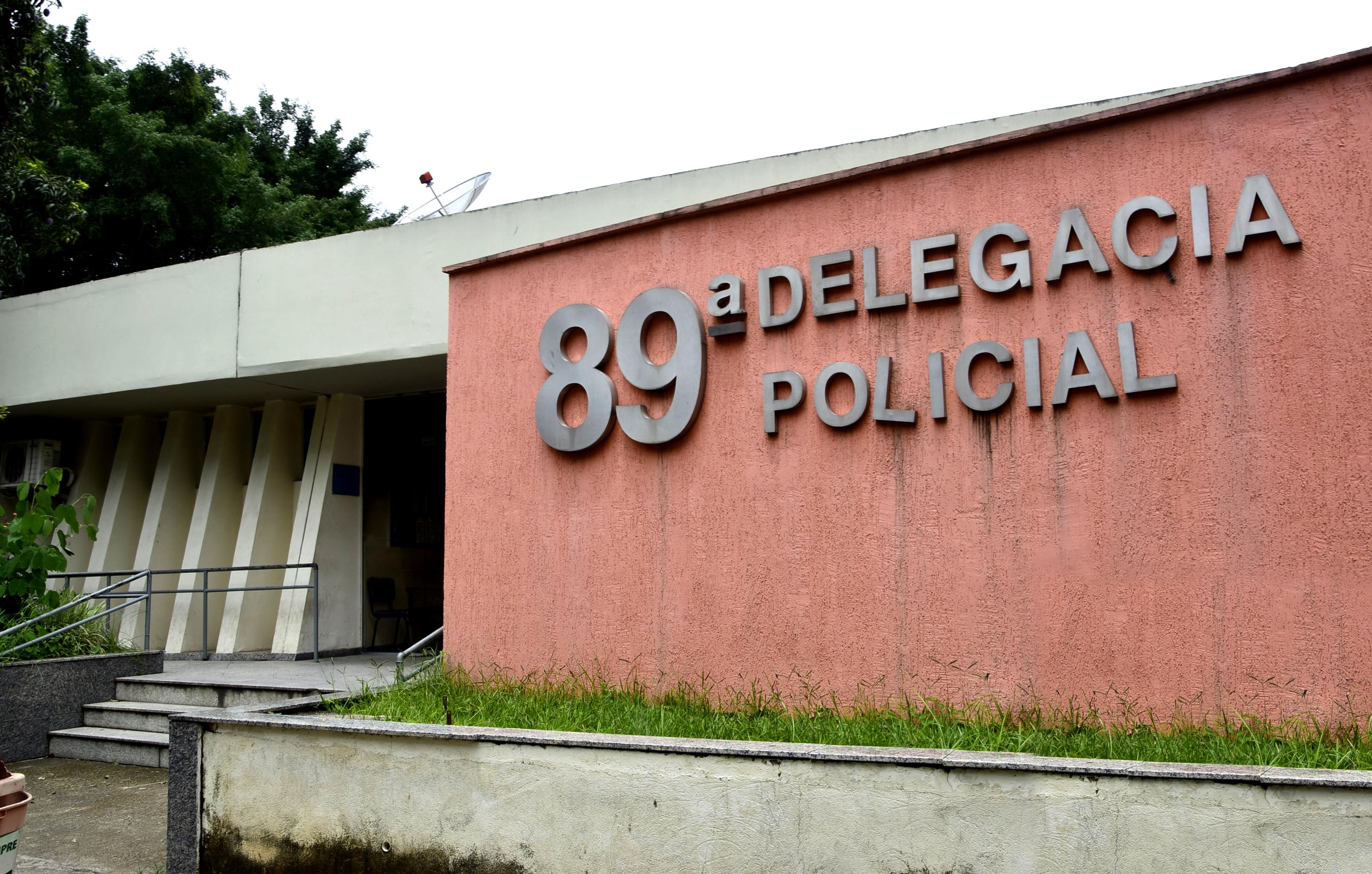 Mulher é presa por suspeita de asfixiar o próprio filho de 5 meses em Resende