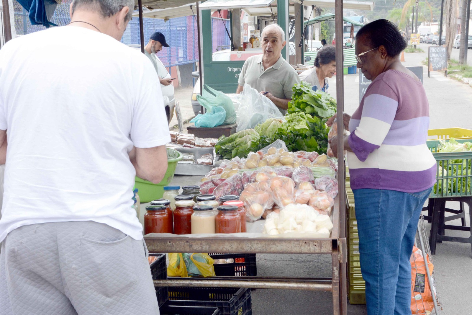 Tradição e economia local se encontram na Feira Livre de Barra Mansa