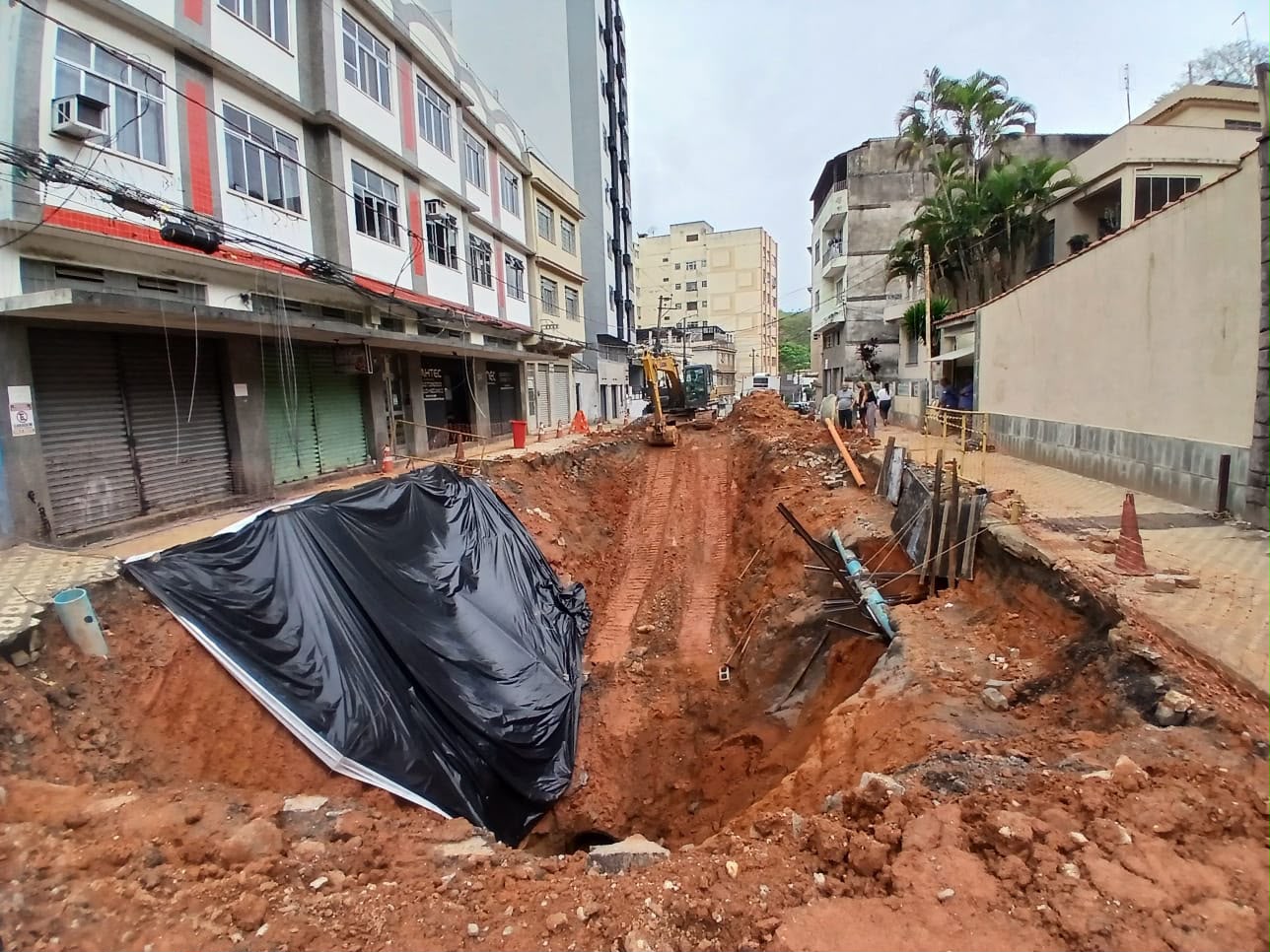 Barra Mansa: Recuperação da rede de drenagem avança no Verbo Divino